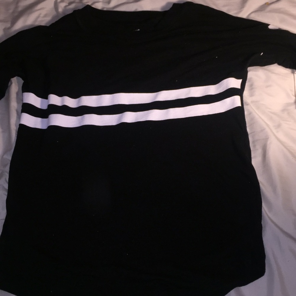 A black shirt